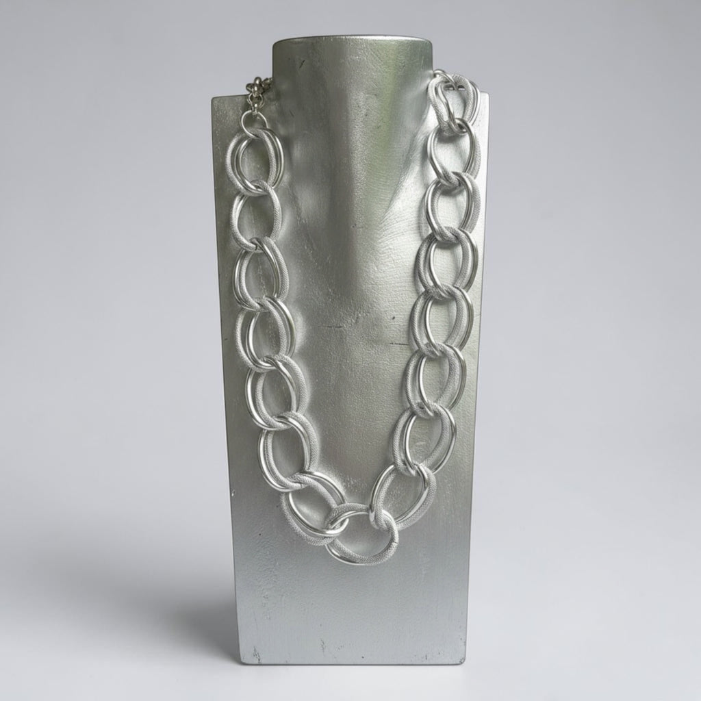 Donatella - Silberne Aluminium Halskette