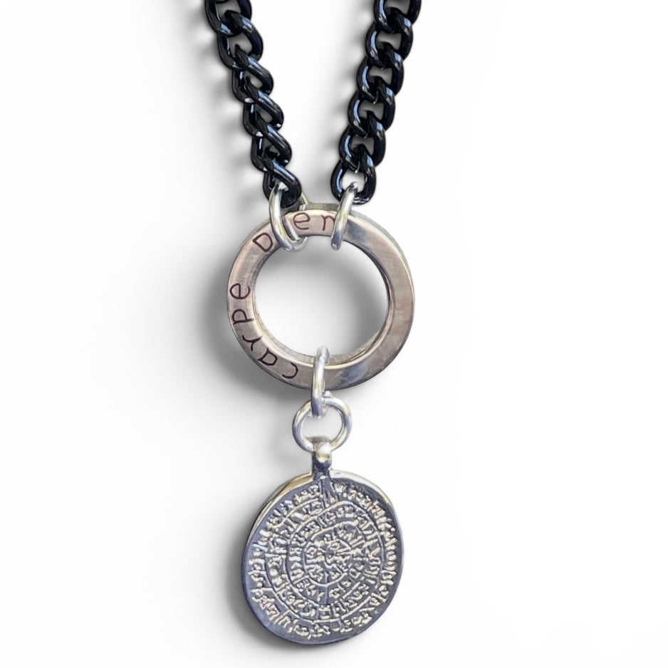 Schwarze Erbskette mit Carpe Diem Ring und Osmanische Münze