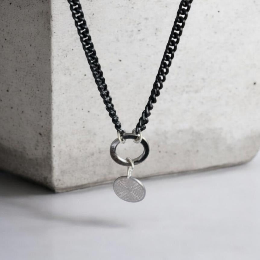 Schwarze Panzerkette mit Carpe Diem Ring und Osmanische Münze