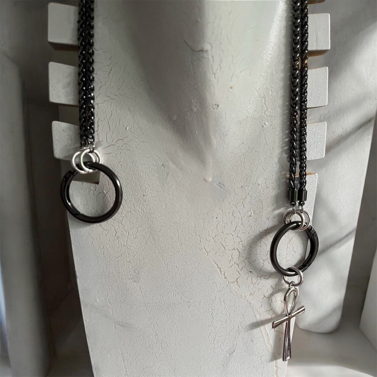 Herren Gürtelkette aus Edelstahl mit Kreuz Anhänger